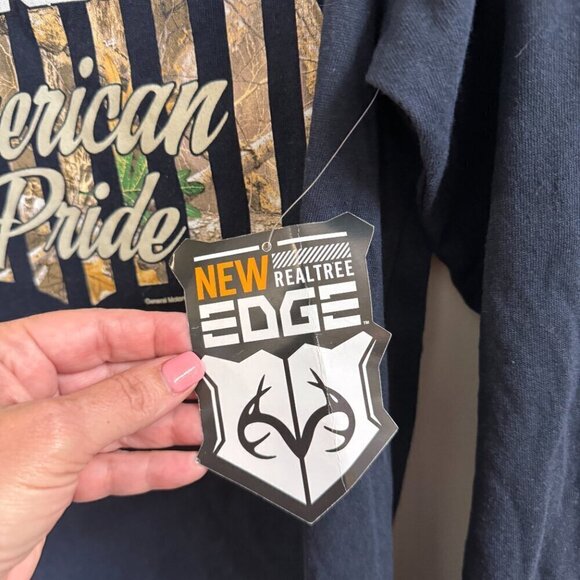 NWT RealTree " Chevrolet American Pride" Long Sleeve T-Shirt. Size Medium - Picture 5 of 7